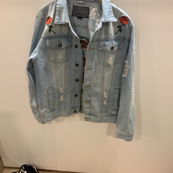 BROOKLYN Cloth Co. Lightwash Distressed Denim Jacket Size L Roses & Dragons - Picture 5 of 9